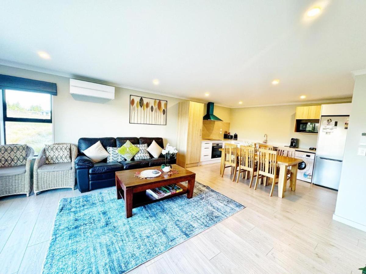 April Apartments เลคเทคาโป ภายนอก รูปภาพ
